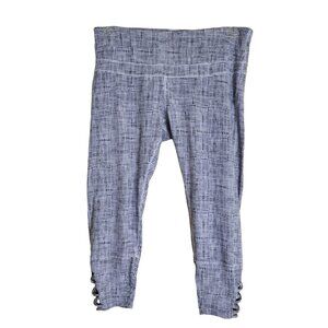 Prana Deco Yoga Cropped Leggings Size L Black & White Lacing